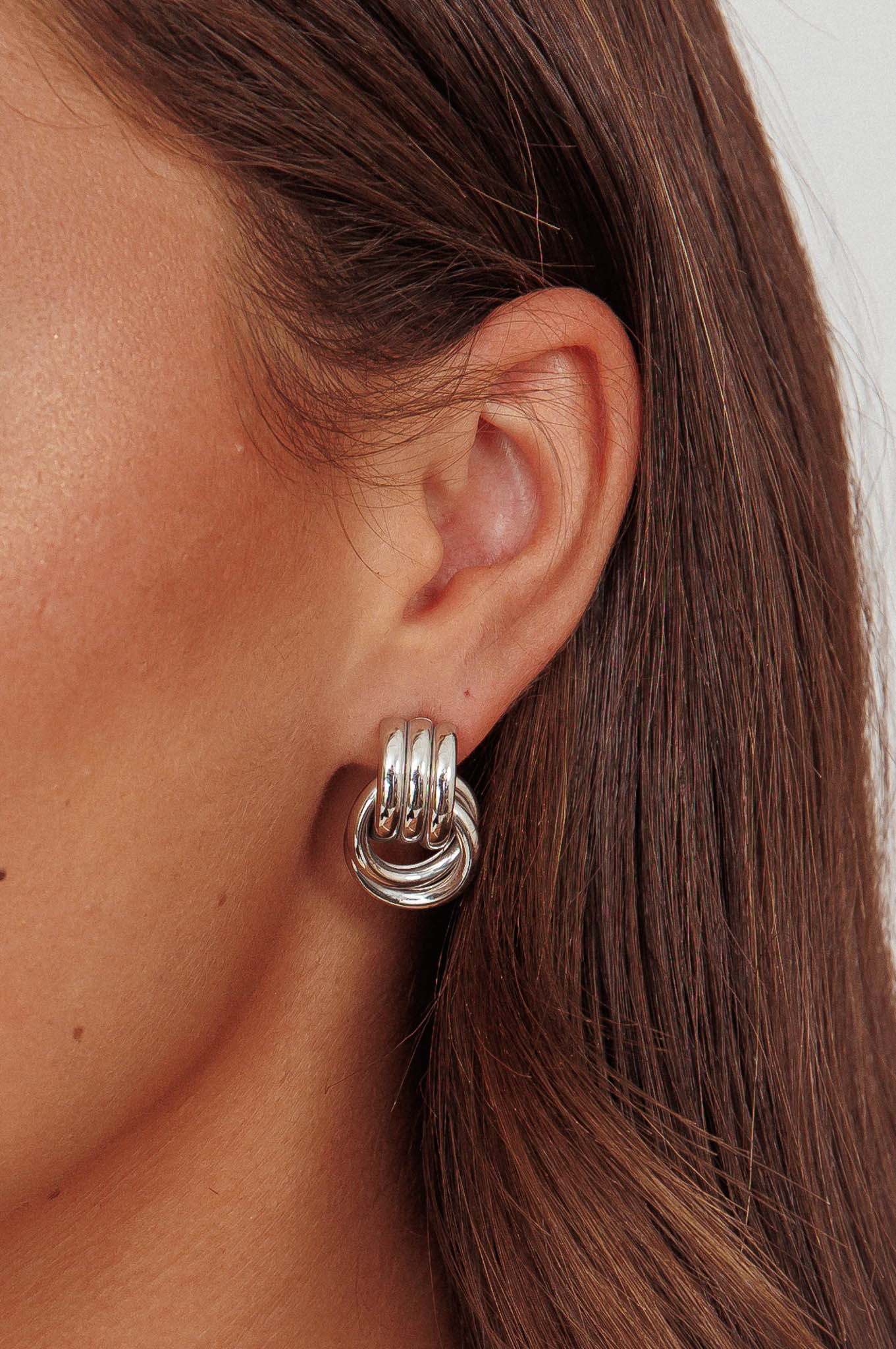 Shiloh Loop Earrings Dark Silver - Image 3