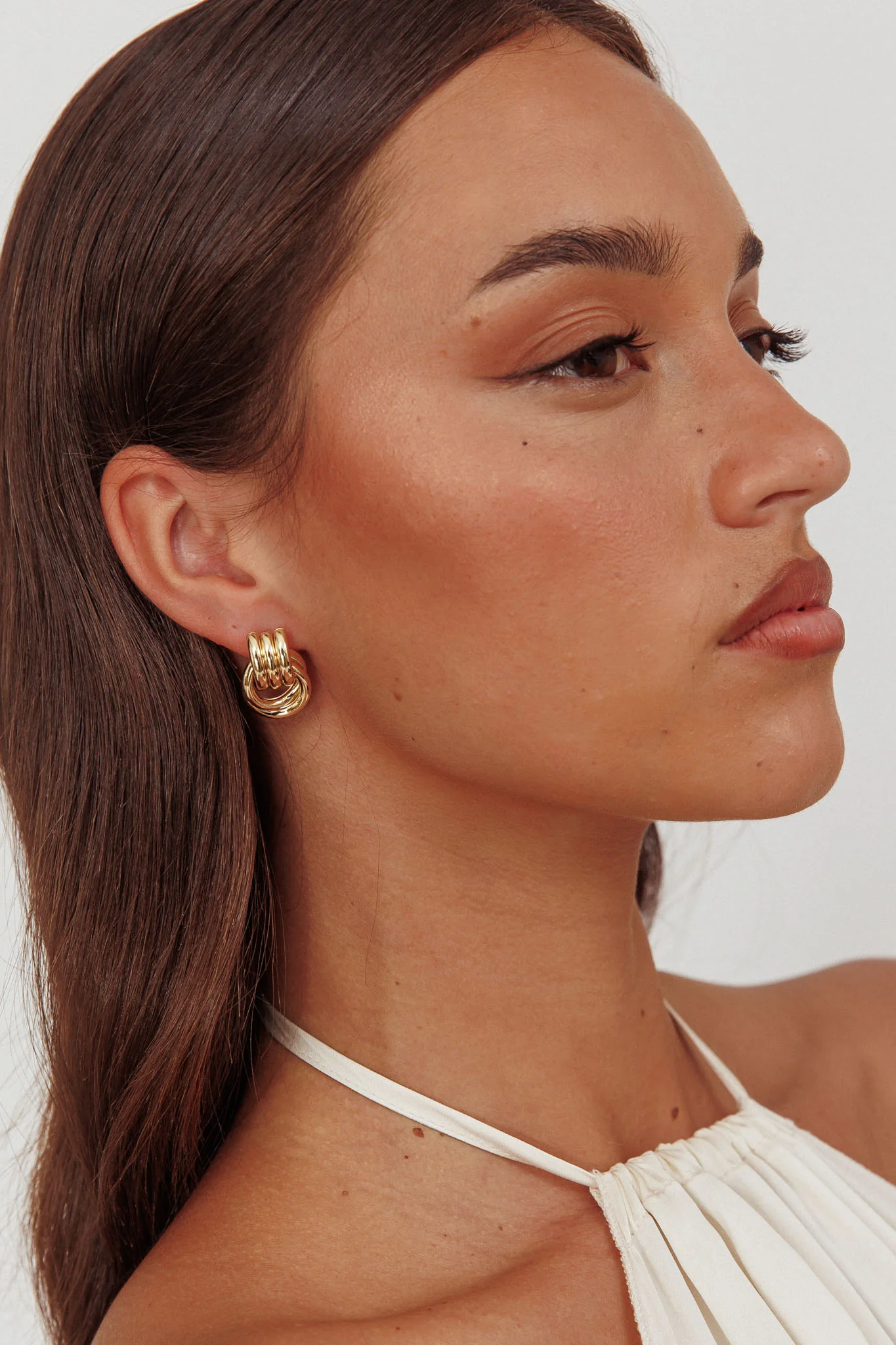 Shiloh Loop Earrings Gold - Image 3