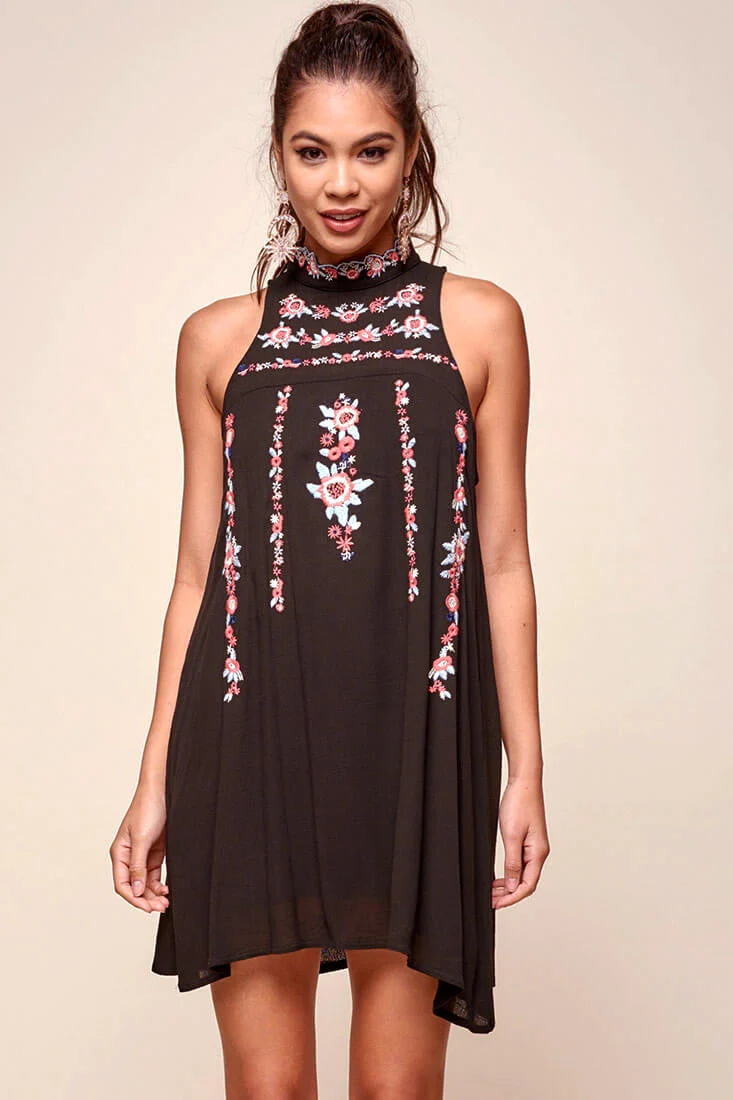 Shonda Floral Embroidered Detail Mid-Length Dress Black - Image 2