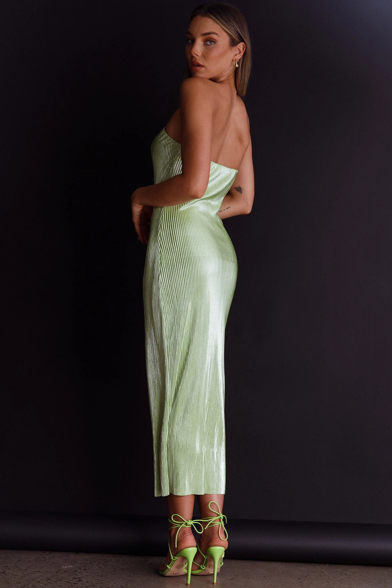Shondra Accordion Pleat Tube Dress Lime - Image 3