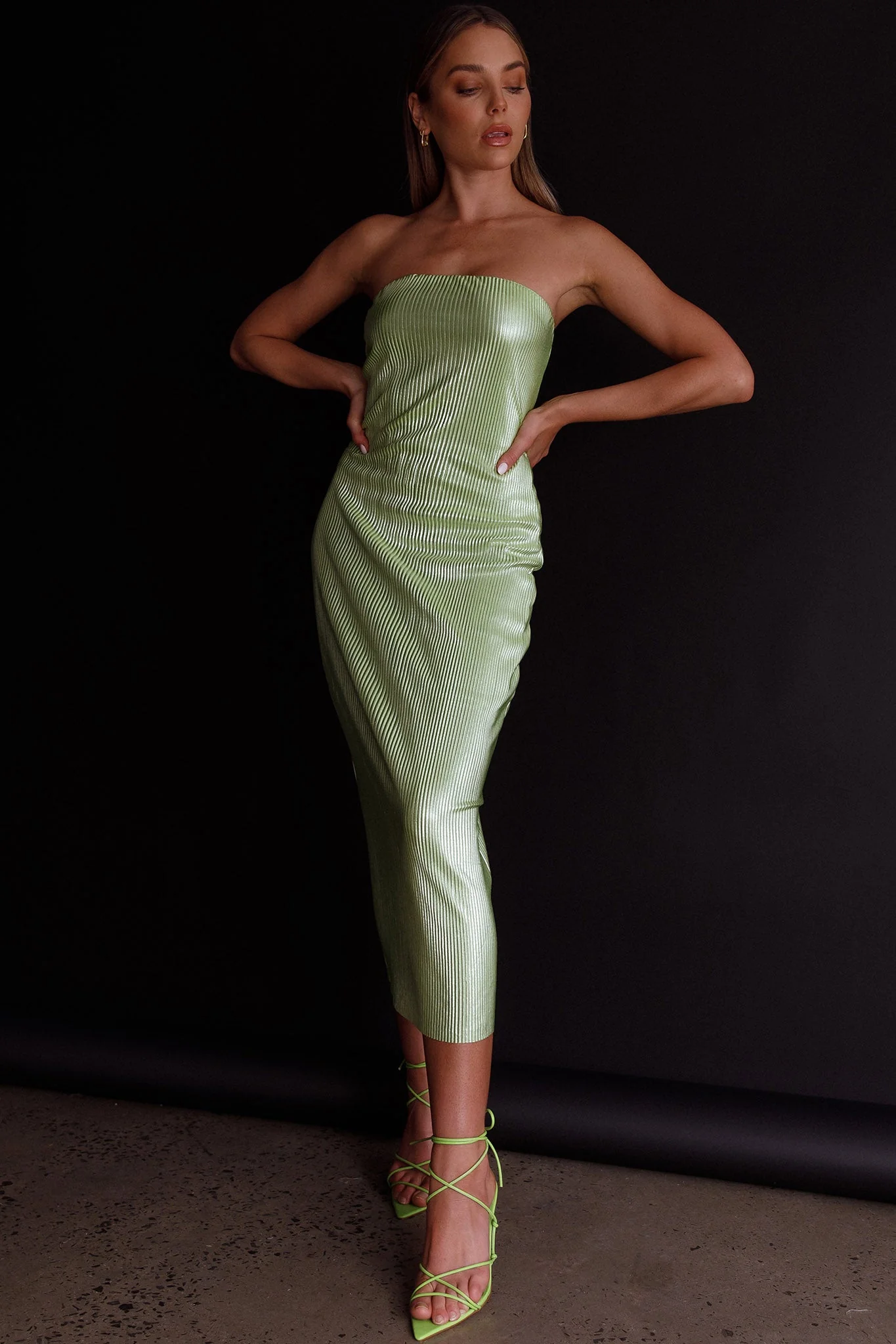 Shondra Accordion Pleat Tube Dress Lime - Image 4