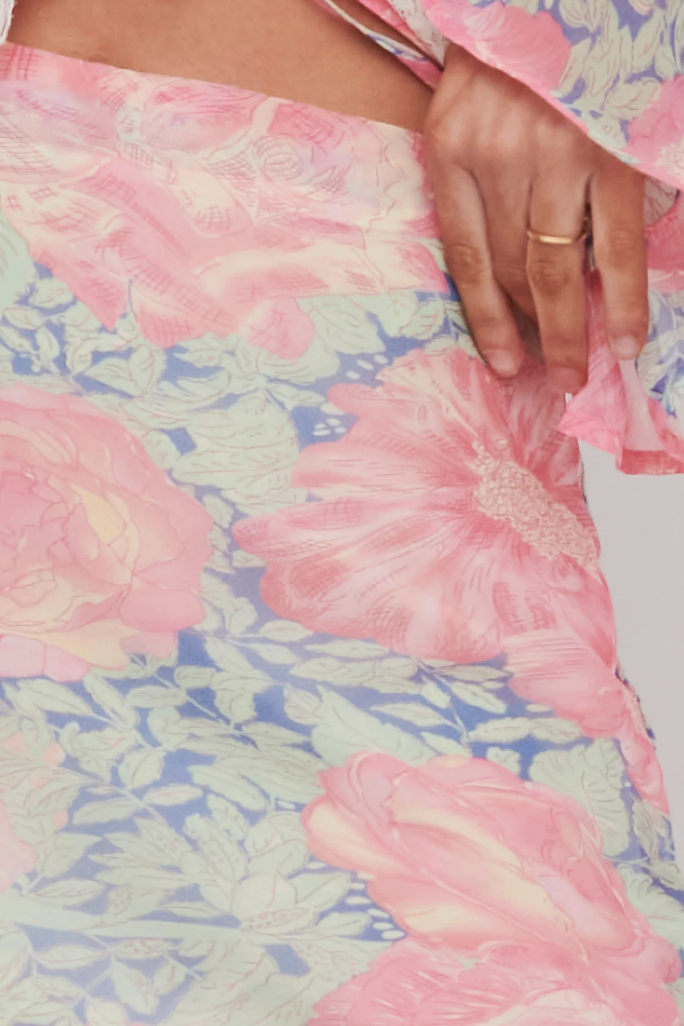 Sincerity Mini Skirt Floral Print Blue - Image 4