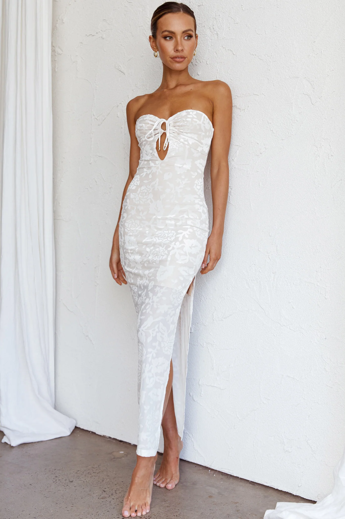 Sing To Me Keyhole Bodice Midi Dress White - Image 7