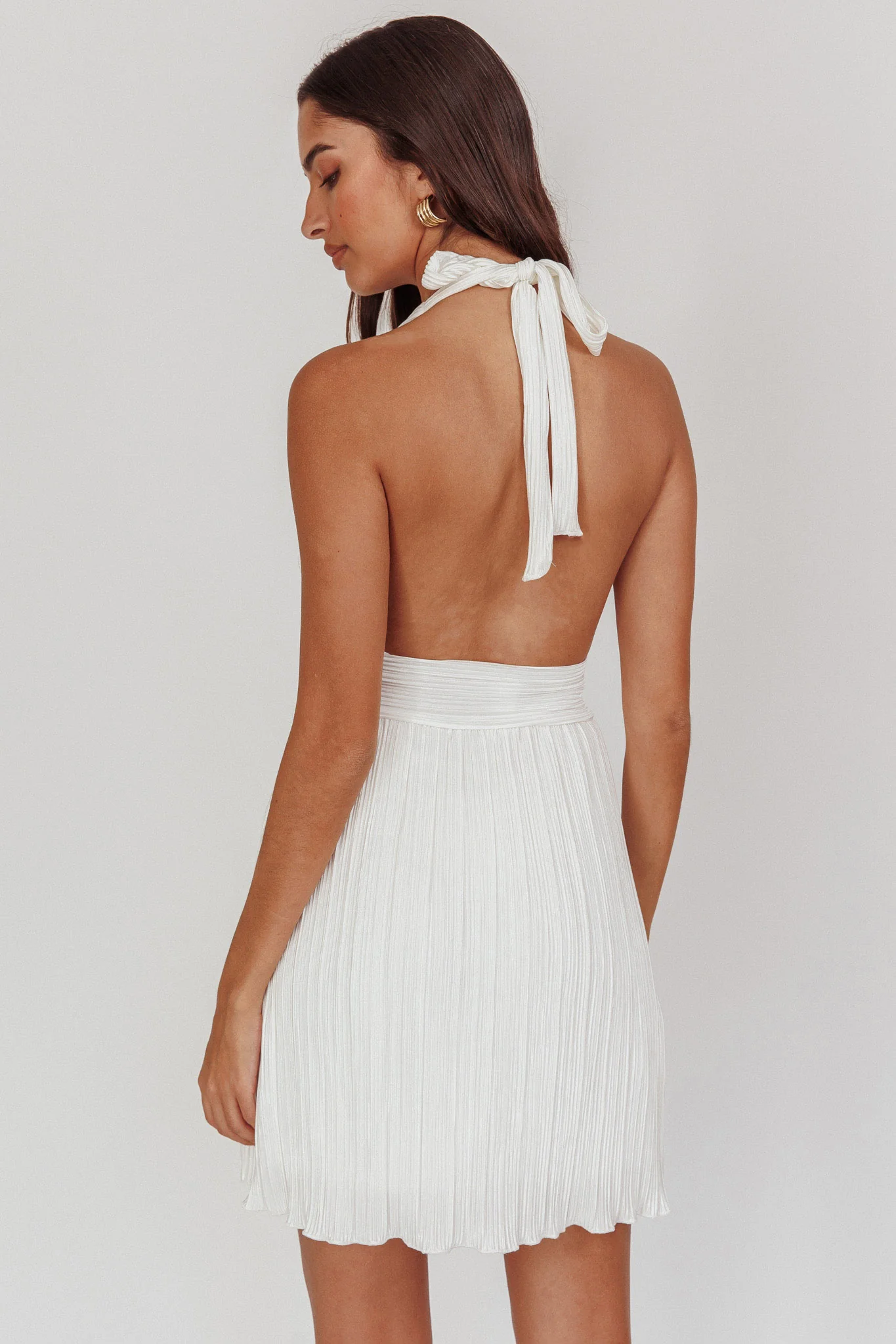 Sinia Plisse Halter Mini Dress Off White - Image 3
