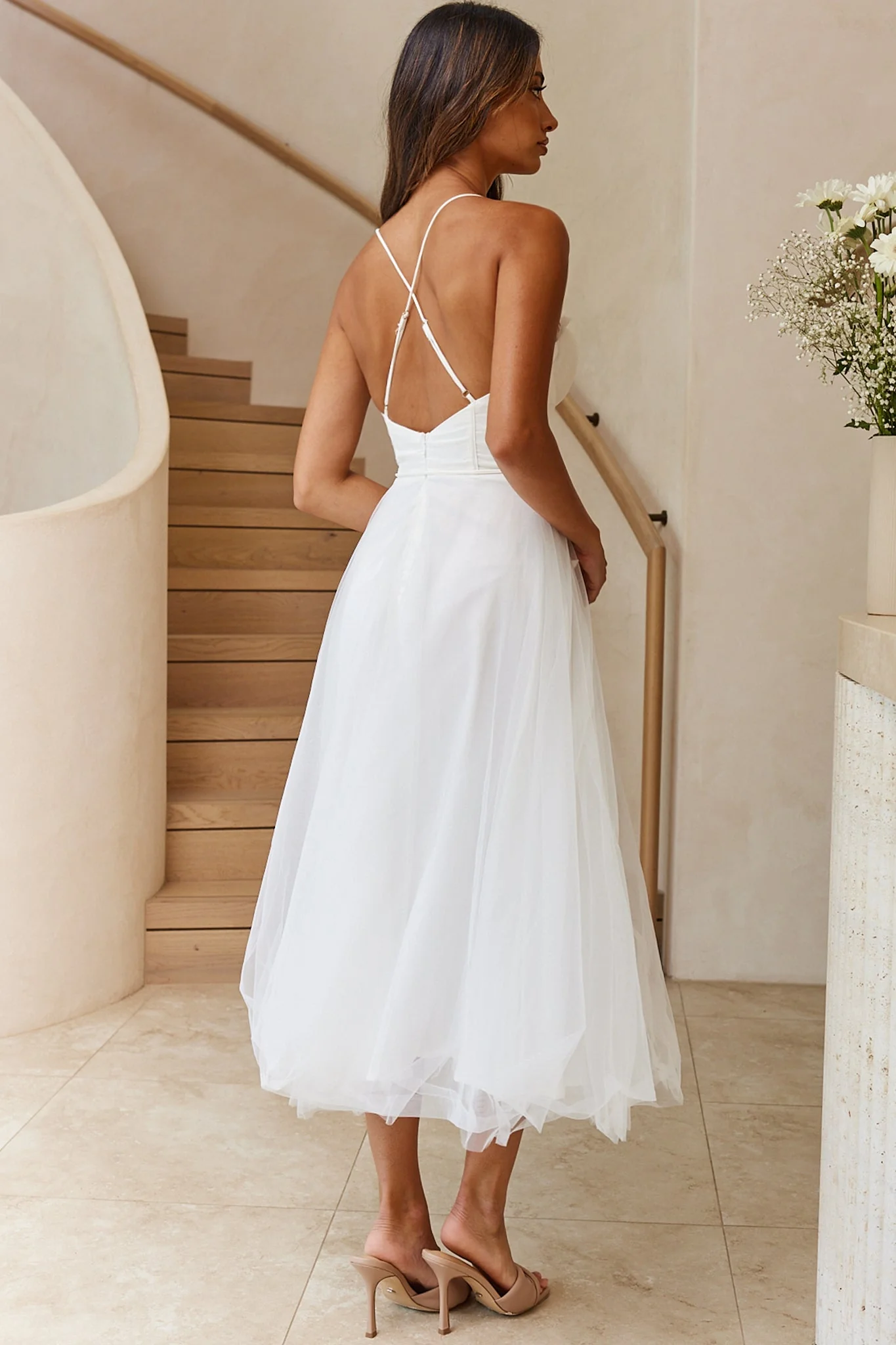 Smitten Sweetheart Neckline Chiffon Midi Dress White - Image 4
