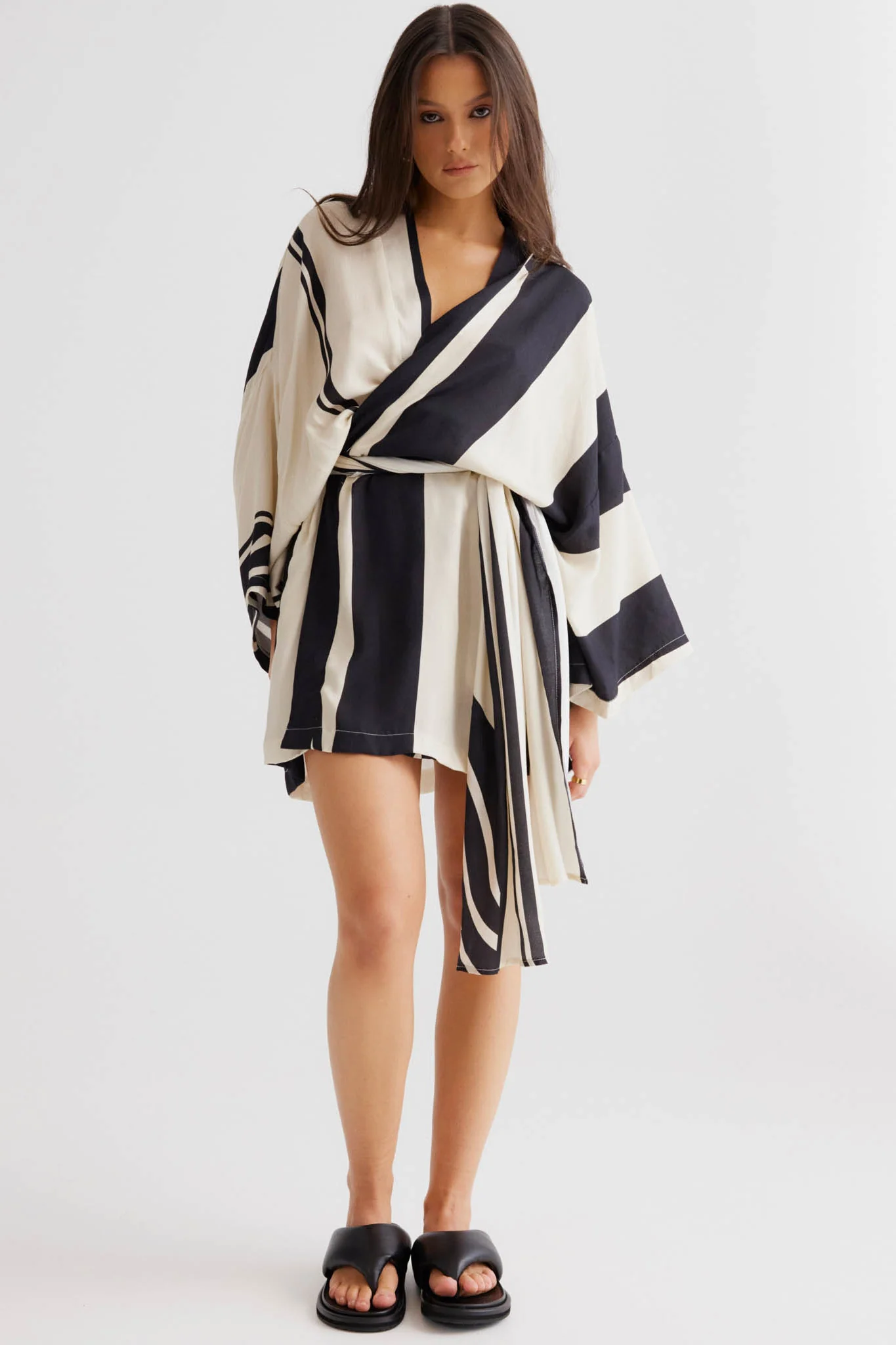 SNDYS Alba Wrap Dress Black Print - Image 6