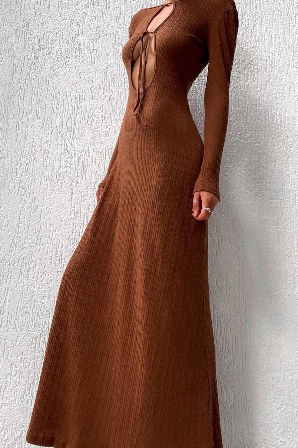 SNDYS Tallulah Maxi Dress Chestnut - Image 2