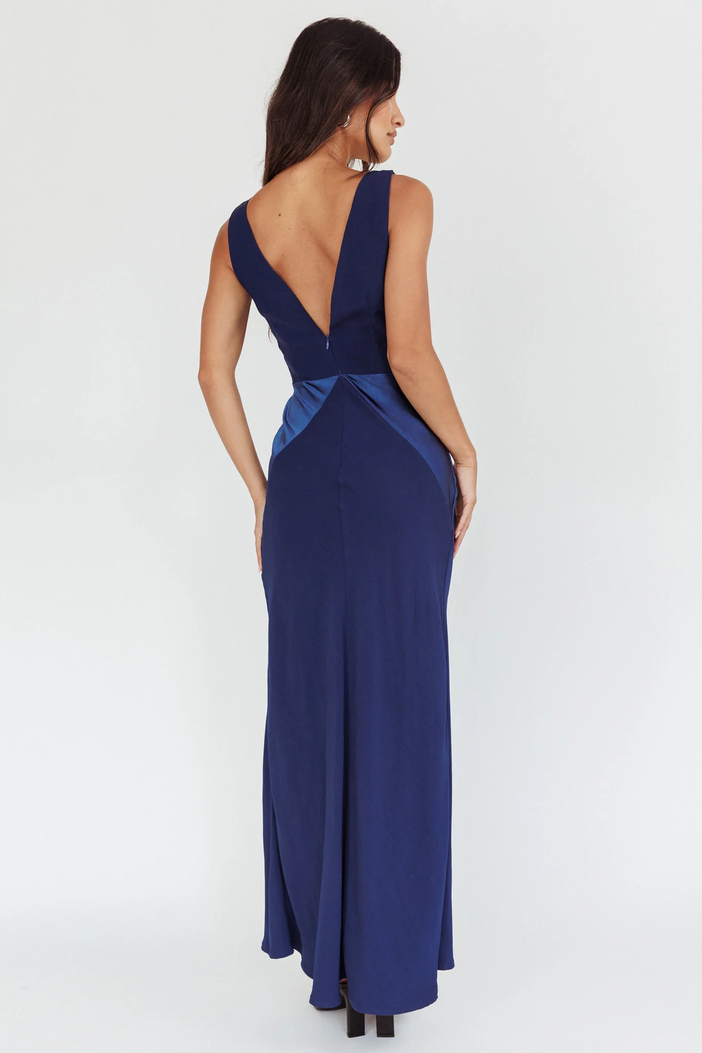 Soul Fire V-Neck Maxi Dress Navy - Image 2
