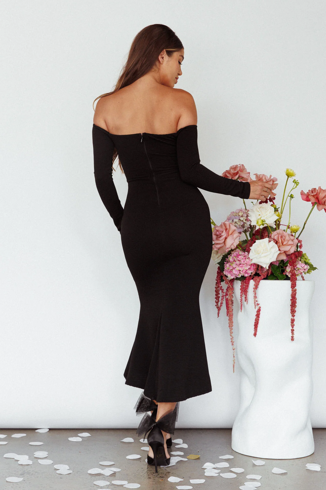 Speakeasy Off-Shoulder Maxi Dress Black - Image 2