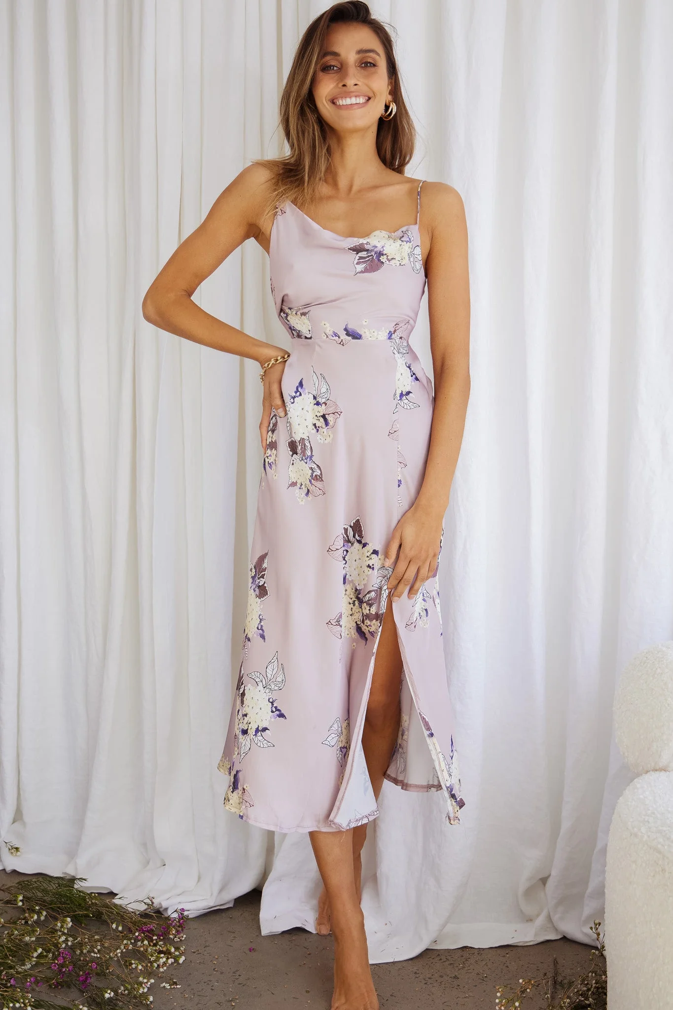 Suki Front Split Midi Dress Hydrangea Print Pink - Image 3