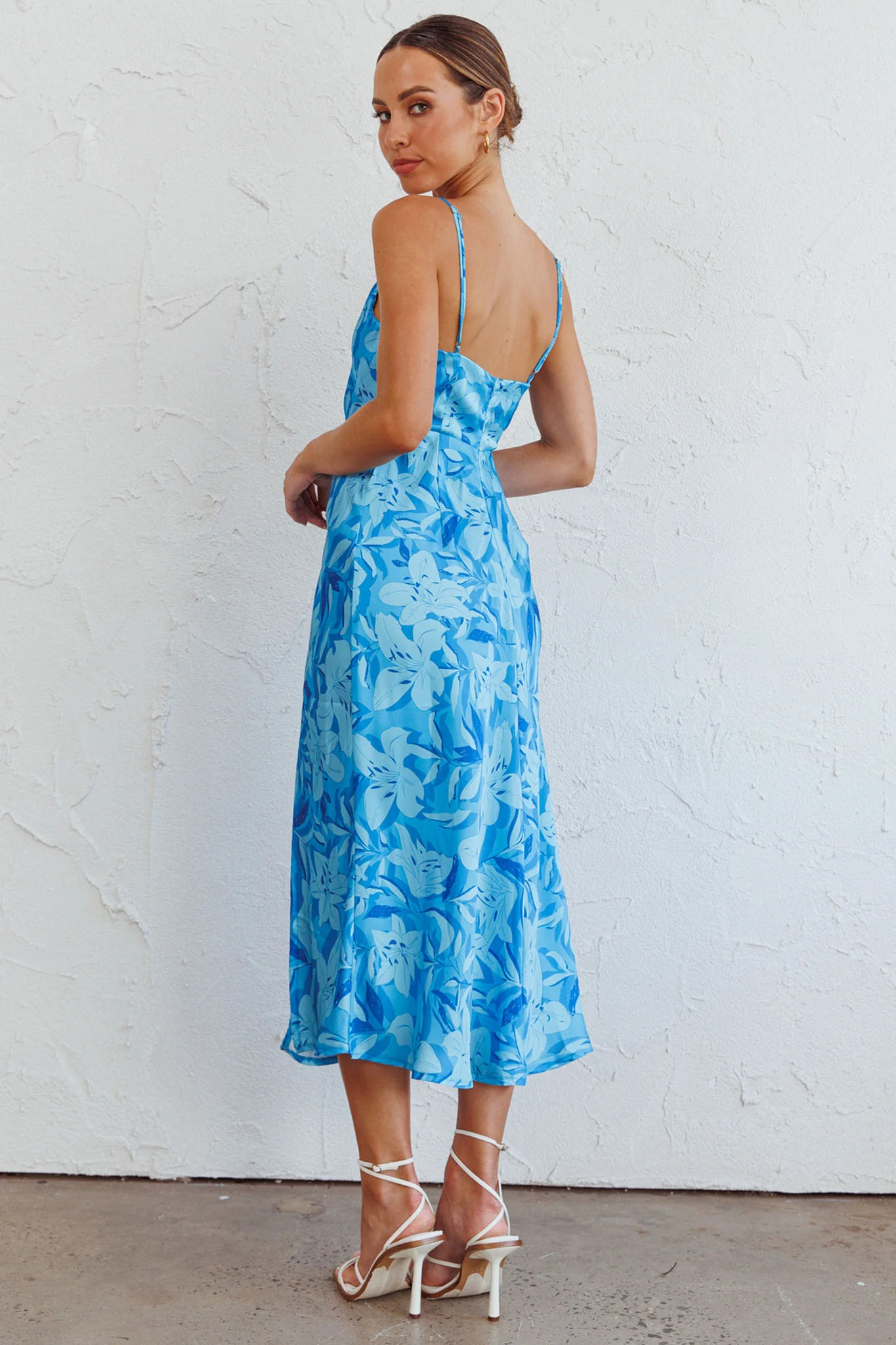 Suki Front Split Midi Dress Lily Blue - Image 2