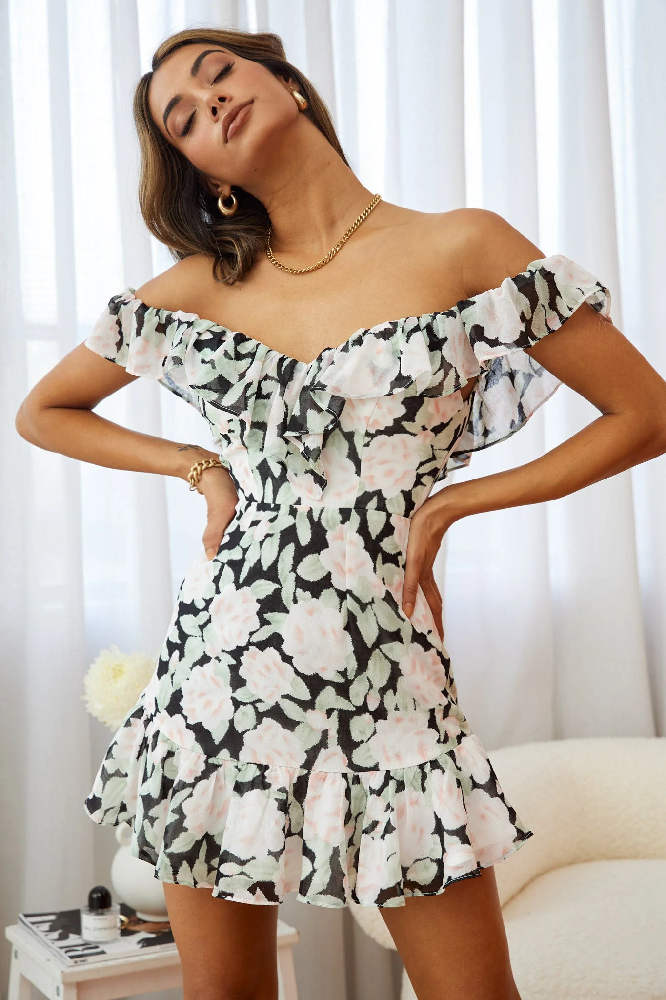 Sweet Melody Sweetheart Neckline Off-Shoulder Dress Floral Print Black/Nude - Image 5