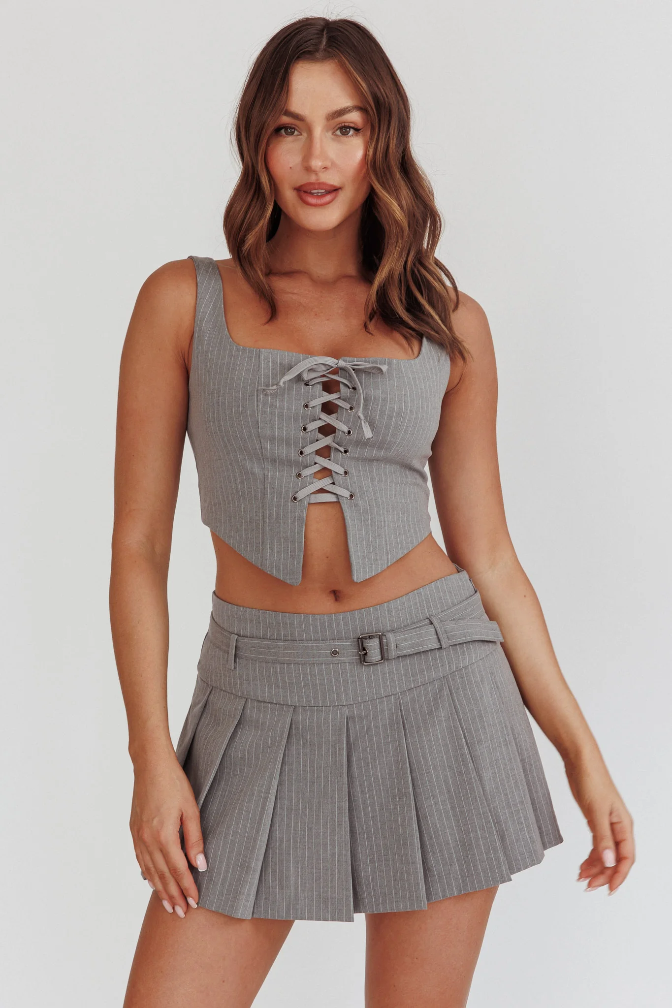 Swoon Belted Pleat Mini Skirt Grey - Image 6