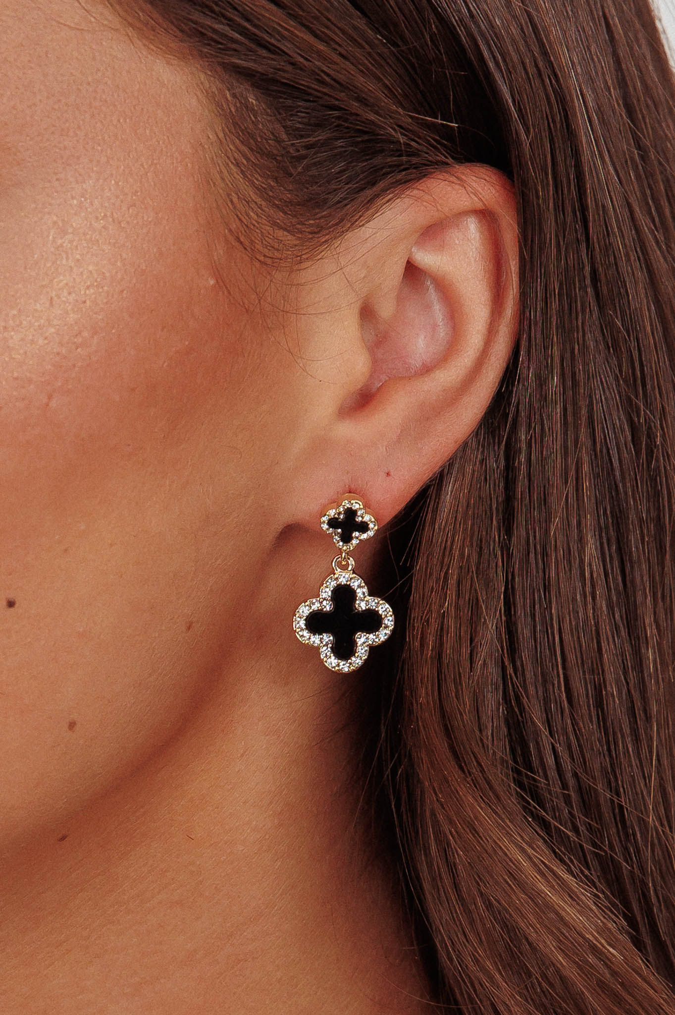Talia Four-Leaf Clover Earrings Gold Black - Image 2