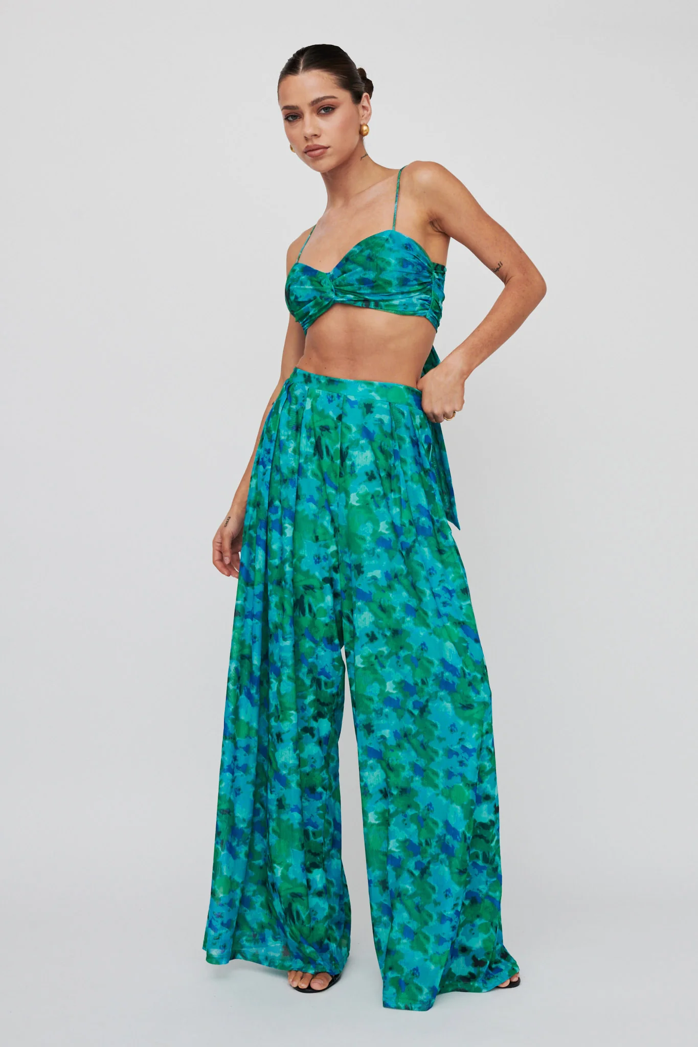 Tammi Tied Back Crop Top Floral Green - Image 8