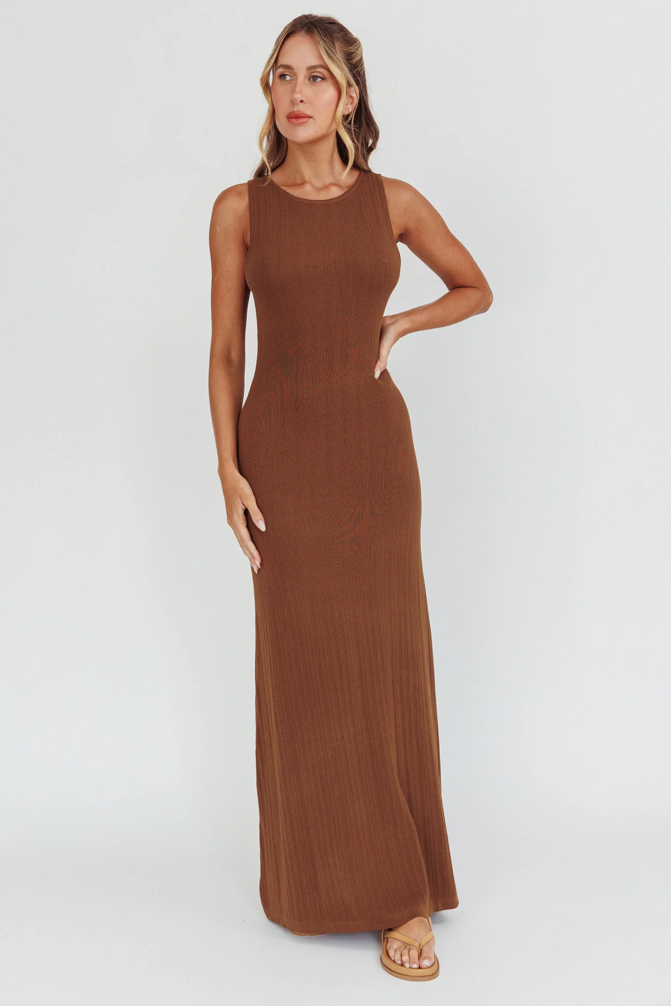 Tarli Low Back Maxi Dress Chocolate - Image 3