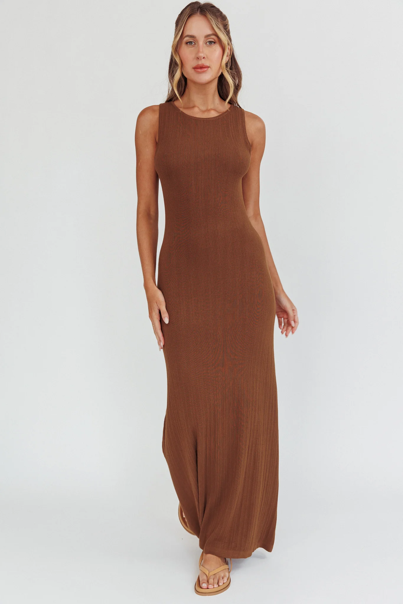 Tarli Low Back Maxi Dress Chocolate - Image 5
