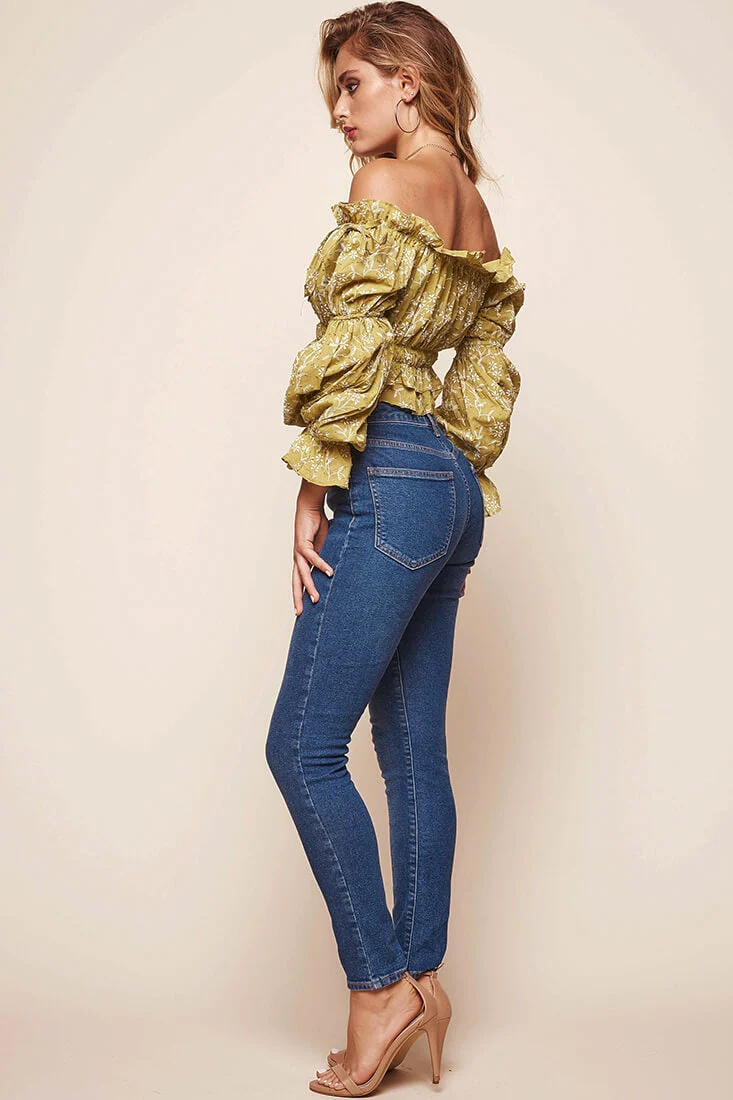 Taryn Bardot Top Lime - Image 4