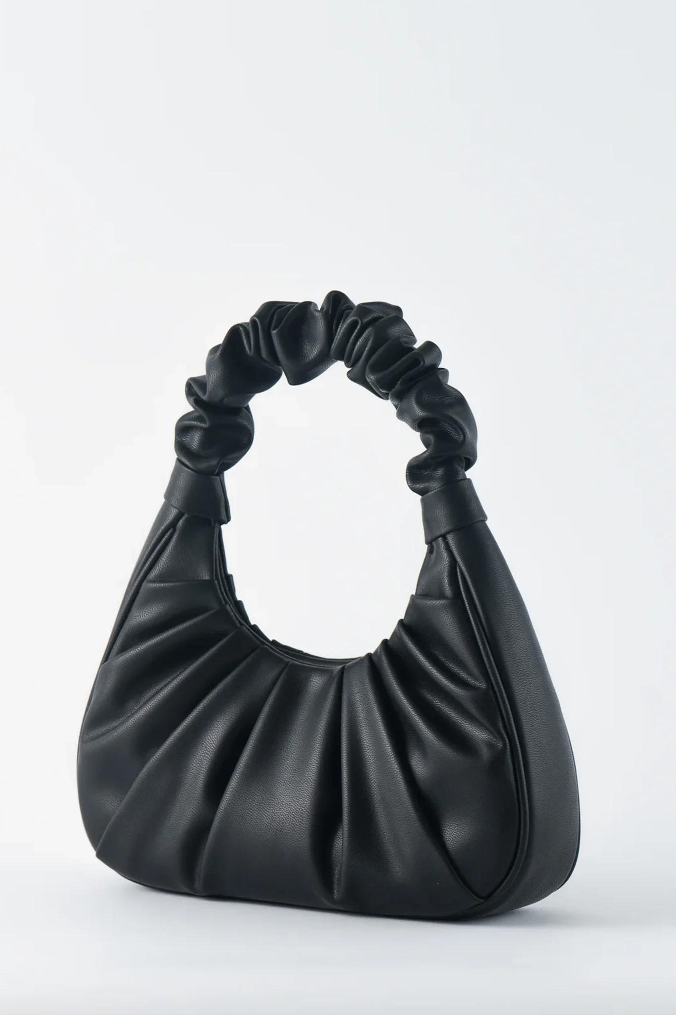 TEN TONES Alani Cloud Bag Black - Image 3