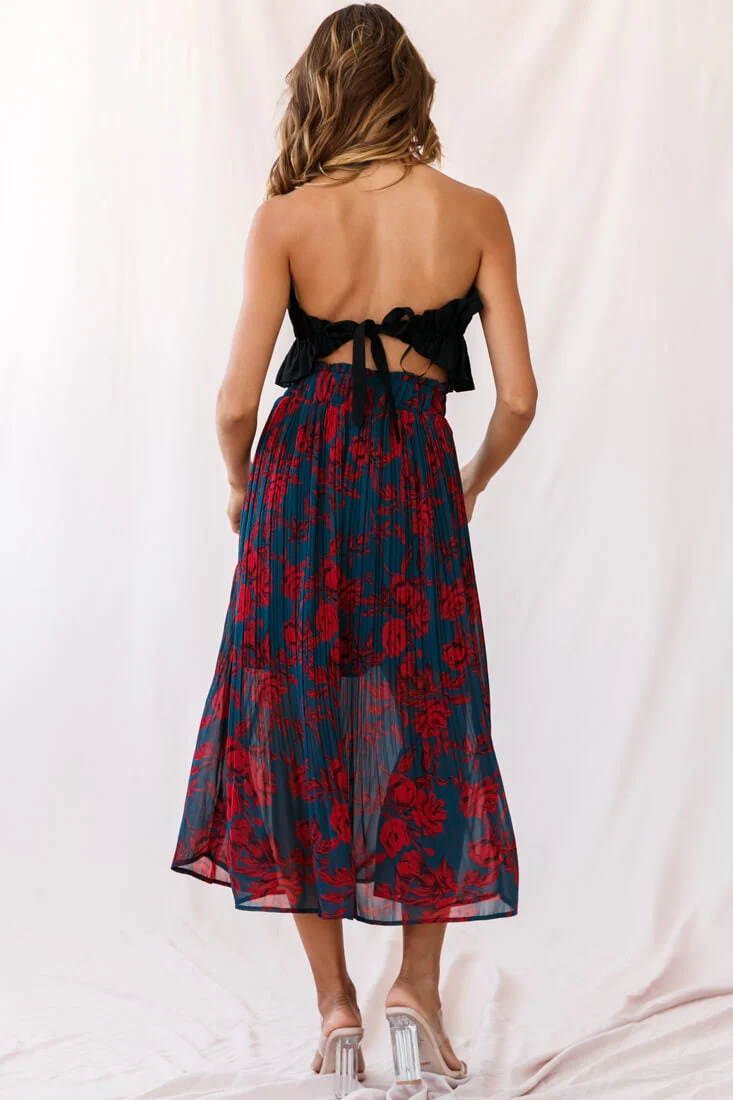 Thea Ruffle Crop Top Black - Image 3