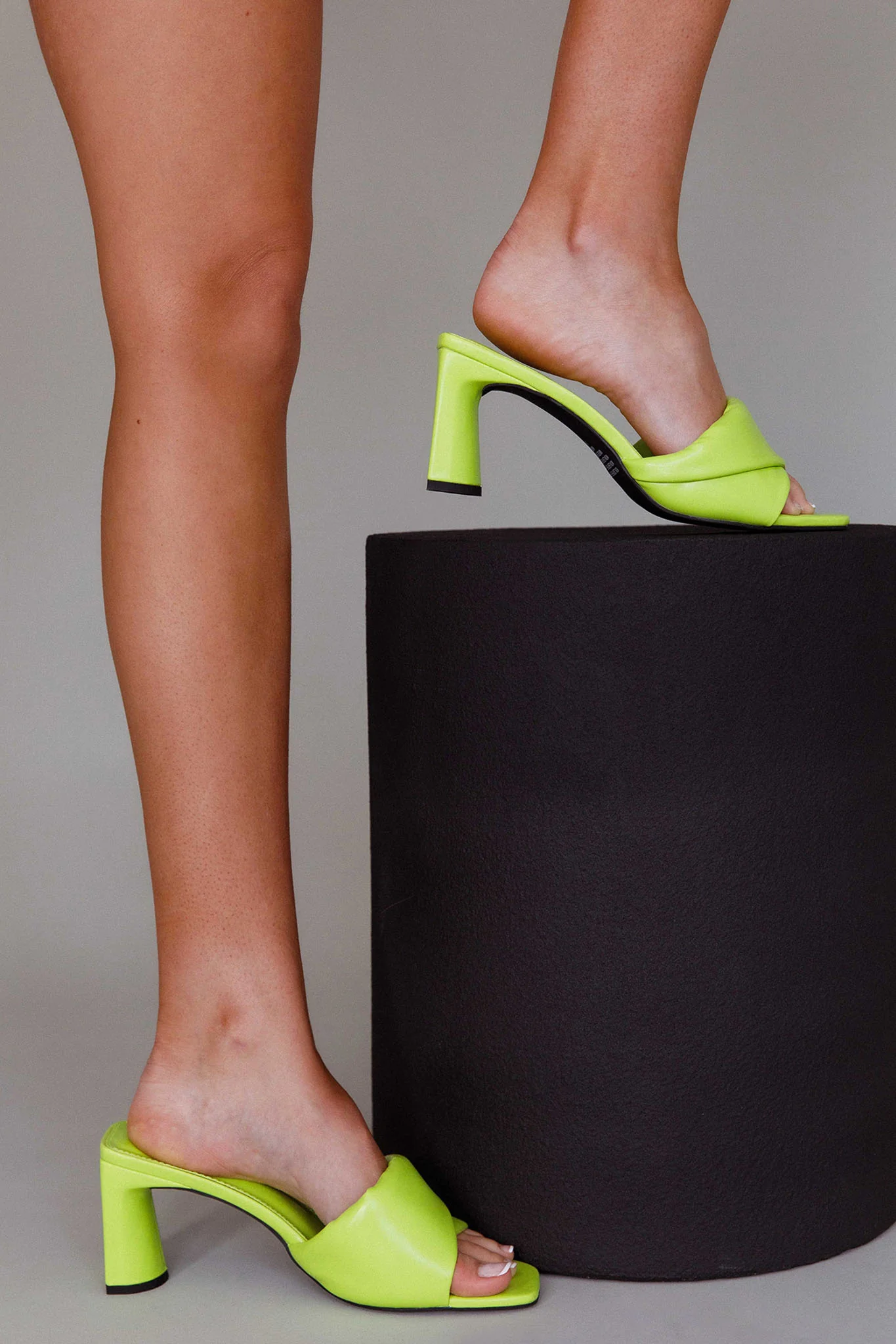 THERAPY Kardi Heel Citrus - Image 6