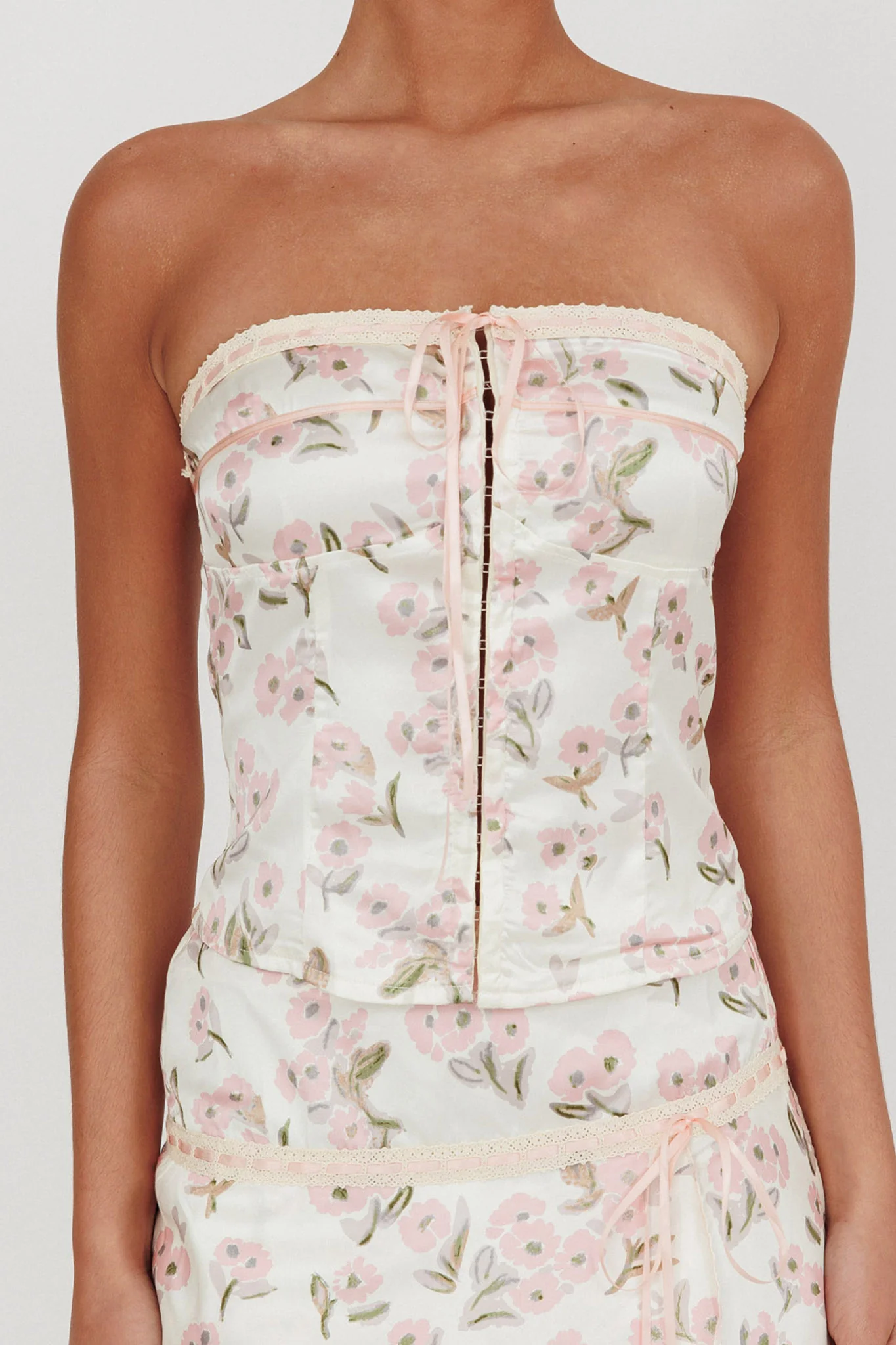 Tiya Strapless Ribbon Top Floral Pink - Image 3