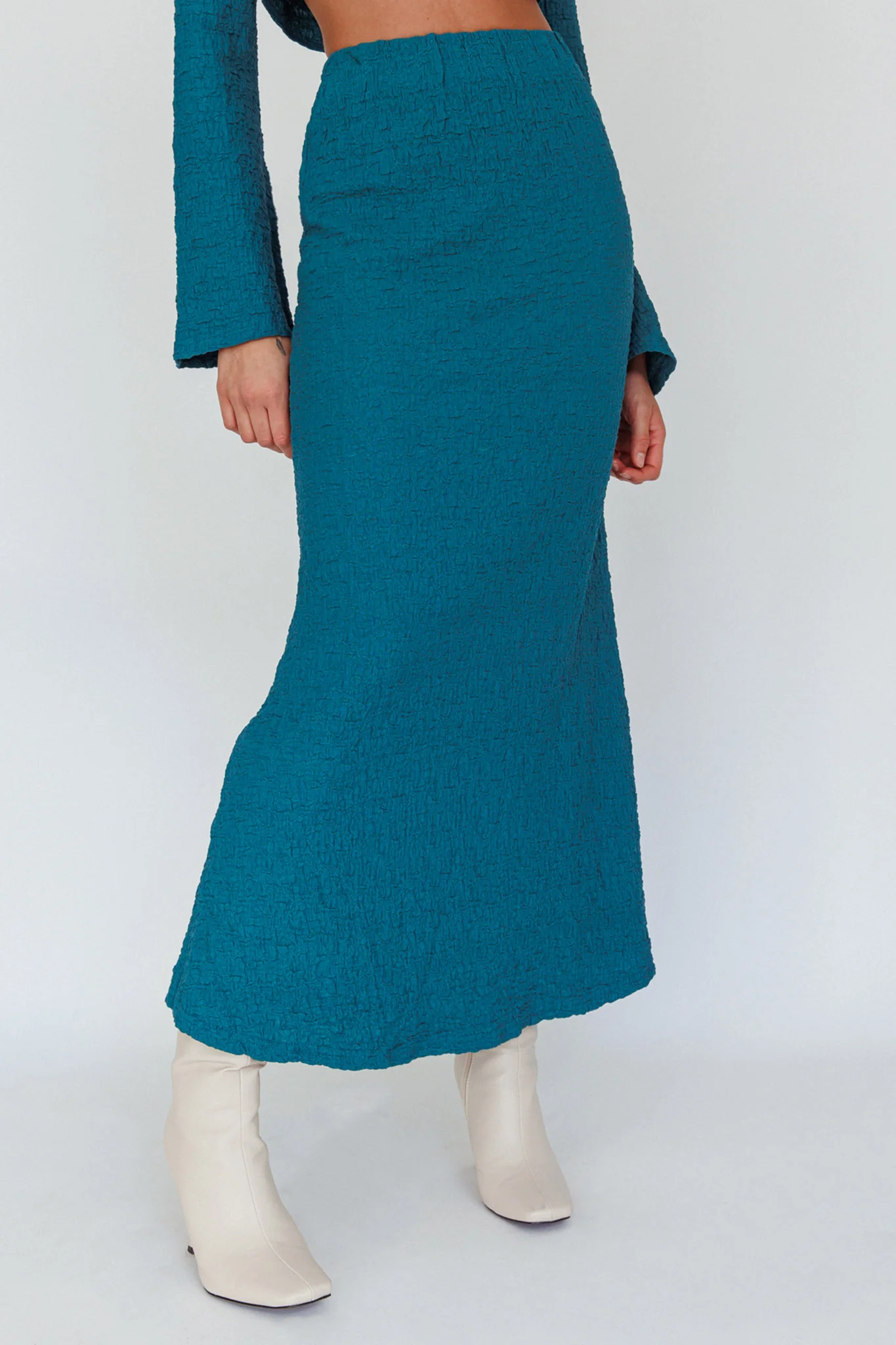 Treasures Textured Midi Skirt Teal - Image 4