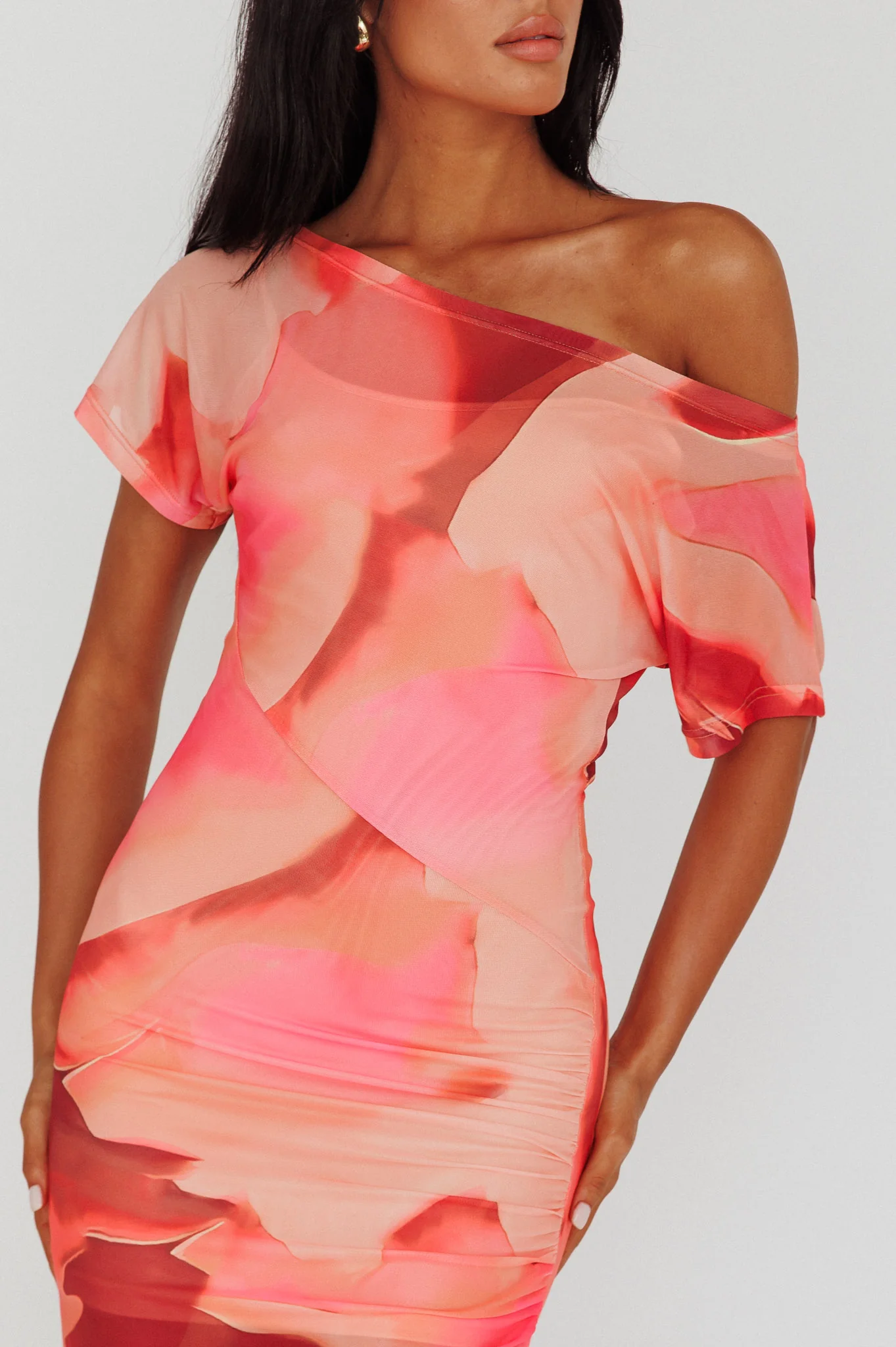 Tumi Short Sleeve Maxi Dress Printed Red - Image 4