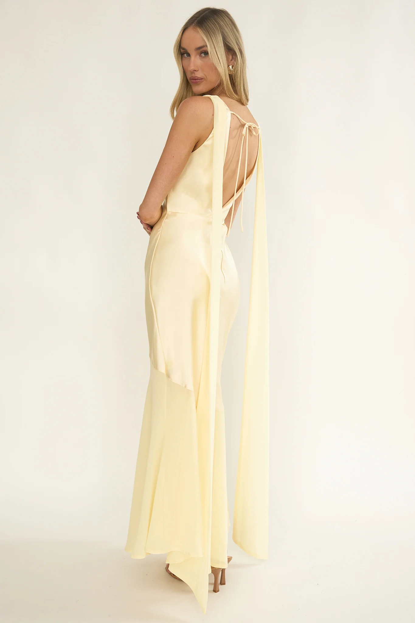 Veyla Shoulder Sash Maxi Dress Butter - Image 3