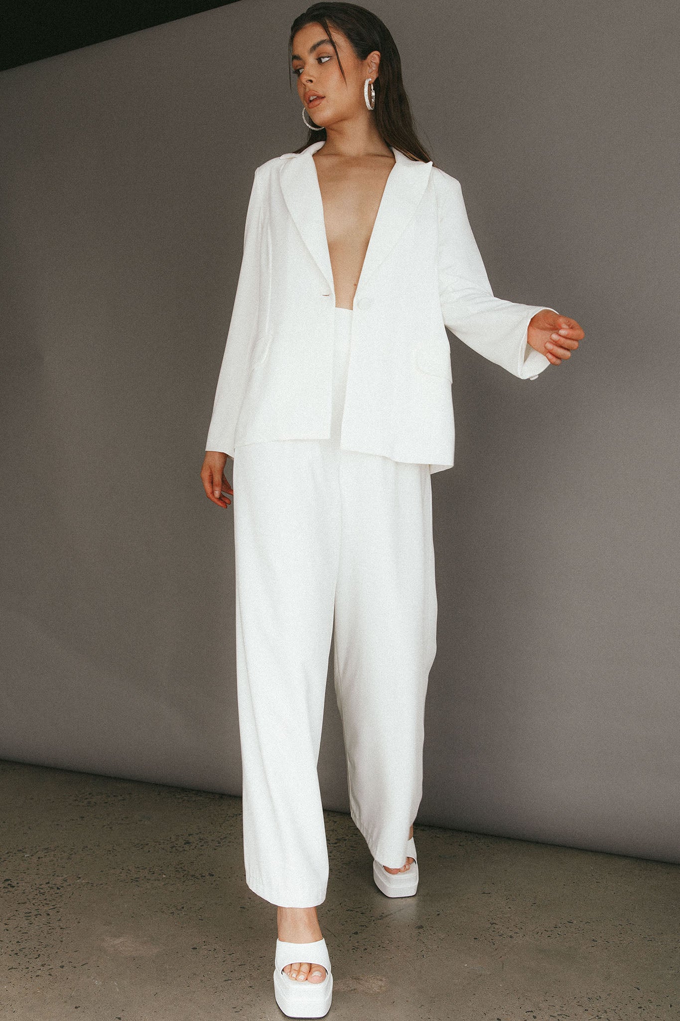 Vous Etes Belle Pleated Waist Pants White - Image 4
