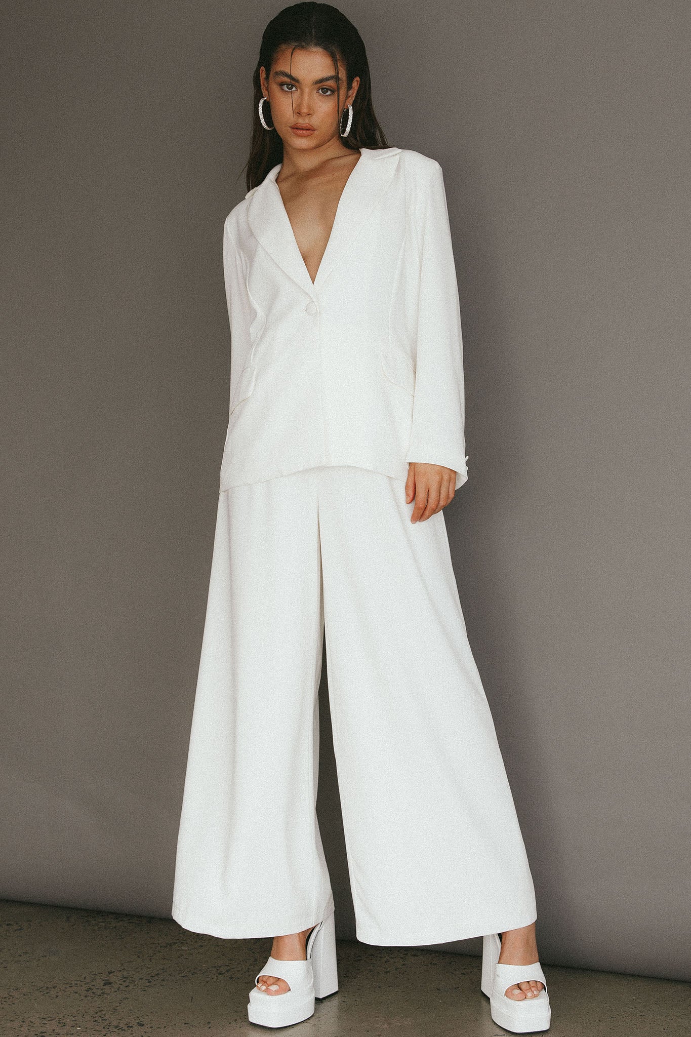 Vous Etes Belle Pleated Waist Pants White - Image 5