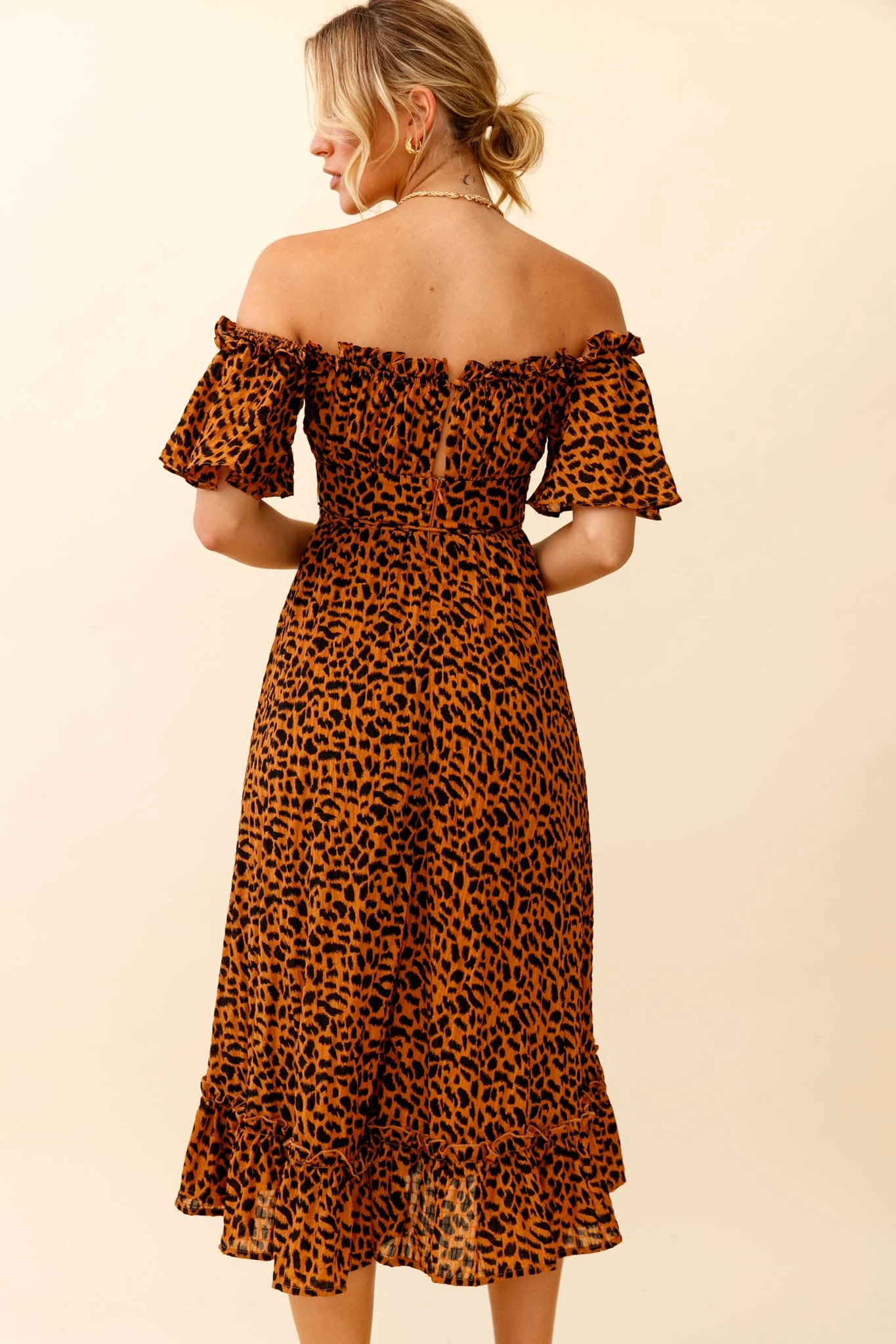 Voyager Off-Shoulder Bell Sleeve Midi Dress Leopard Print Brown - Image 5