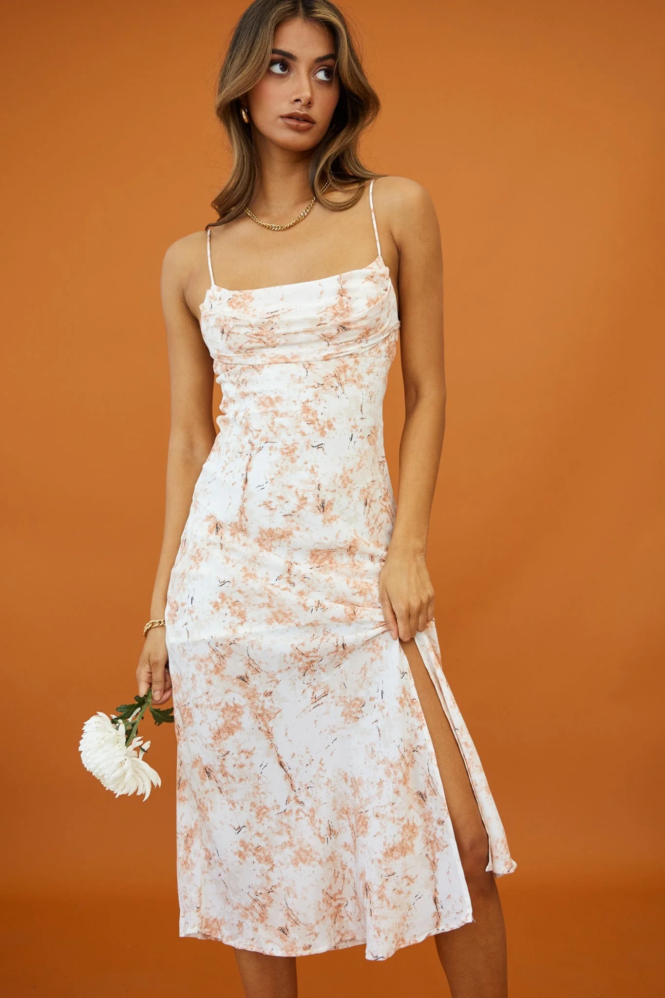 Well Versed Pleated Bust Front Split Dress Mottled Print Orange - Image 4