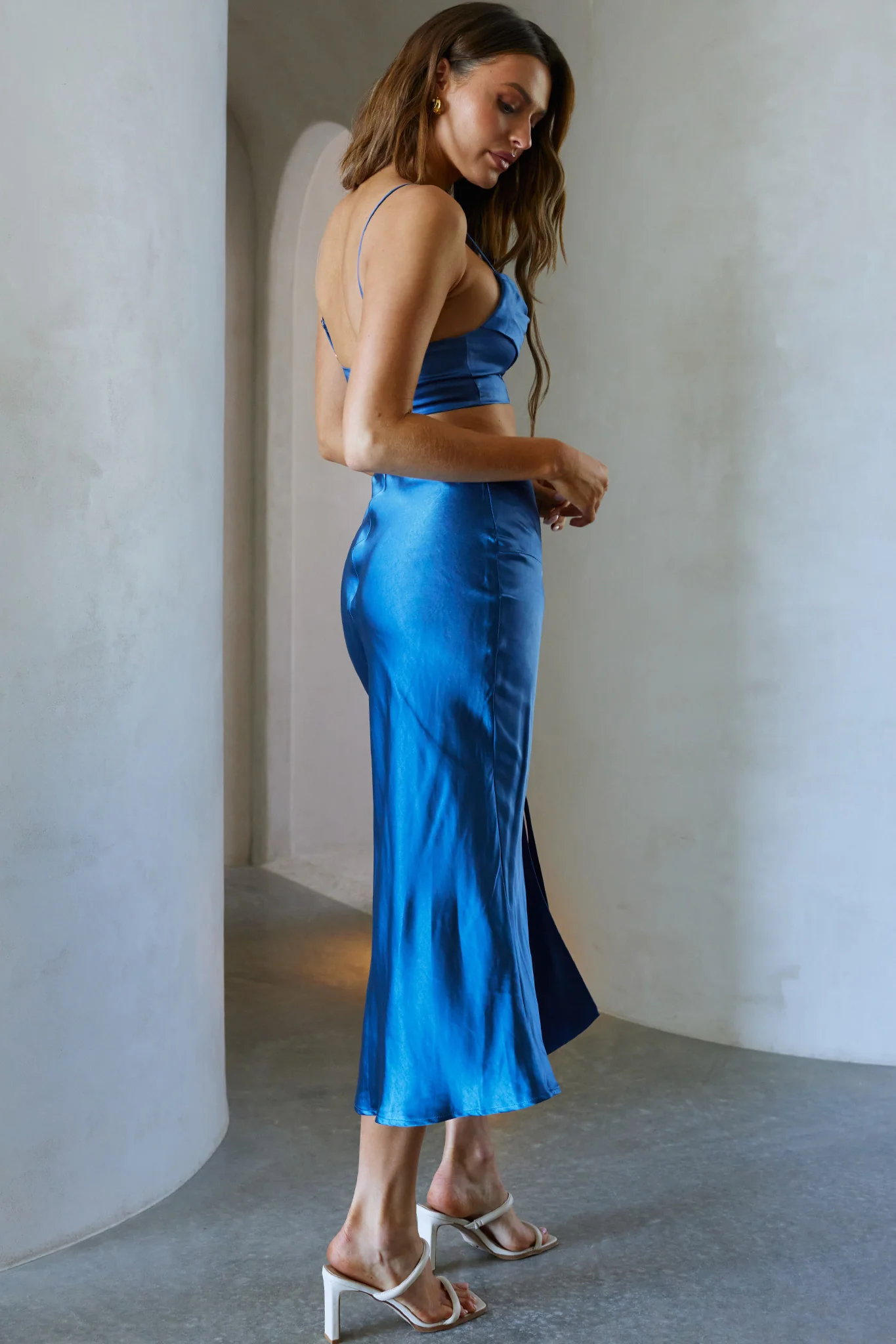 Well Versed Split Midi Skirt Navy - Image 9