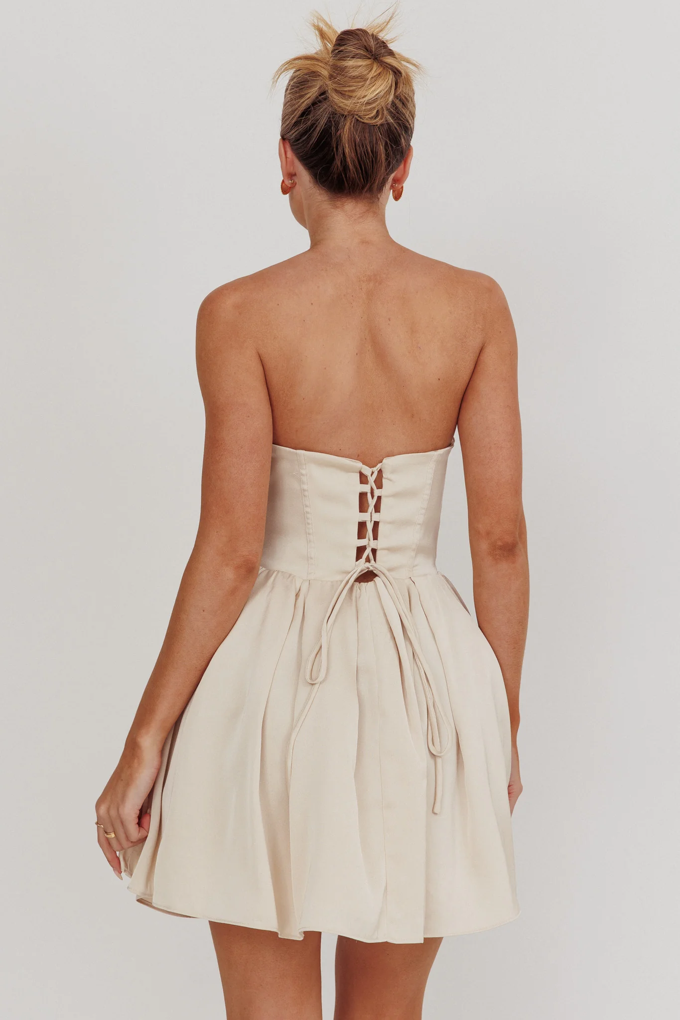 What I Like Sweetheart Neckline Mini Dress Champagne - Image 2
