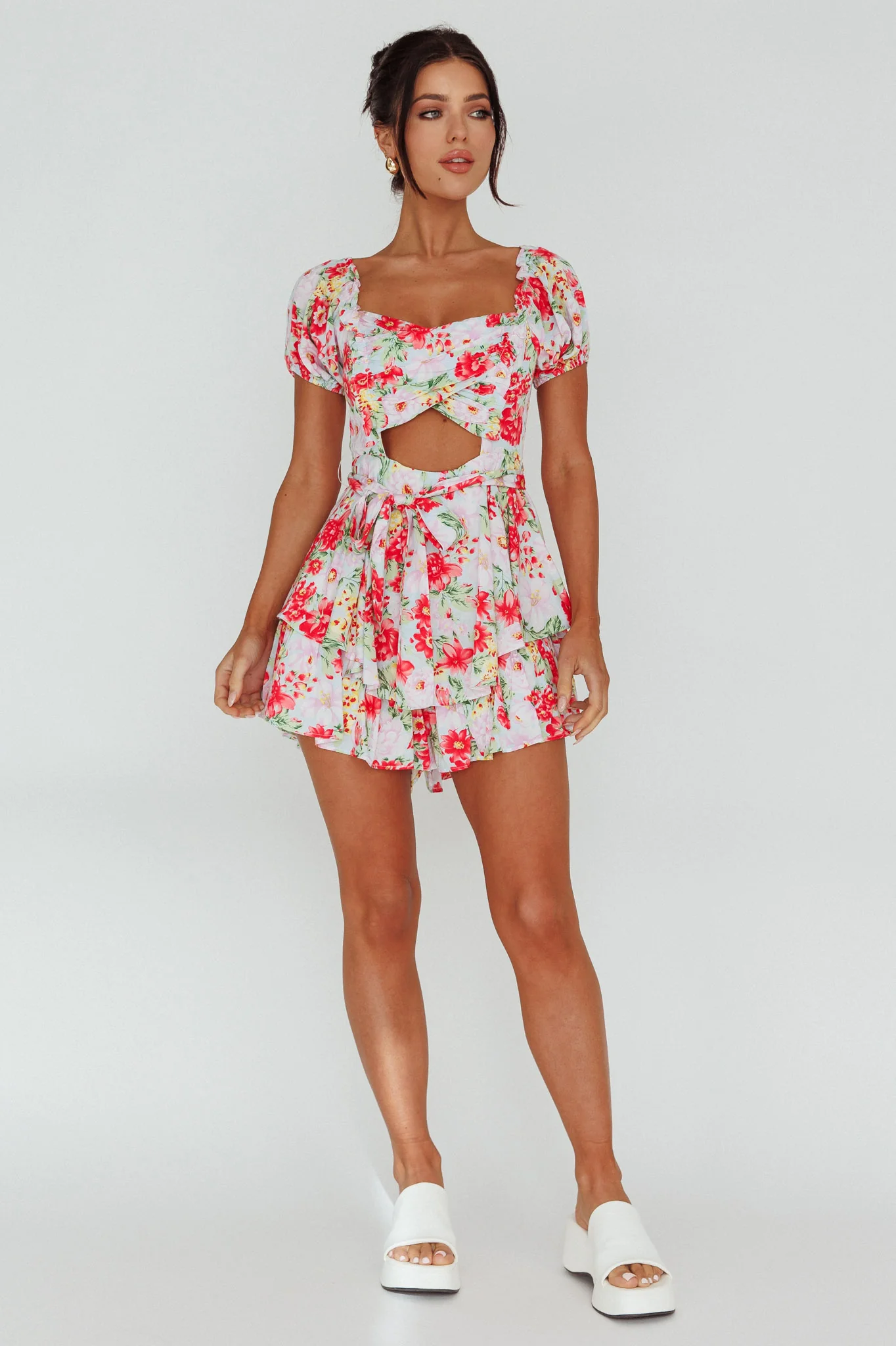 Whimsical Cut-out Bodice Romper Floral Pink - Image 3