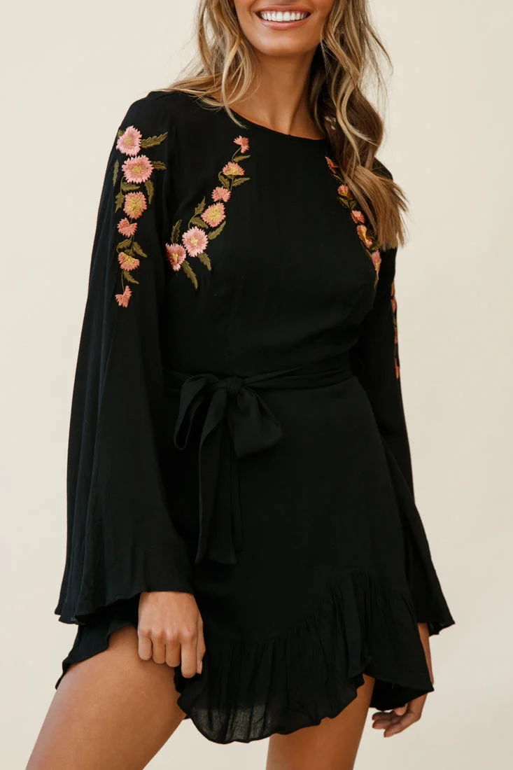 Yara Floral Embellished Fit and Flare Dress Black - Image 7