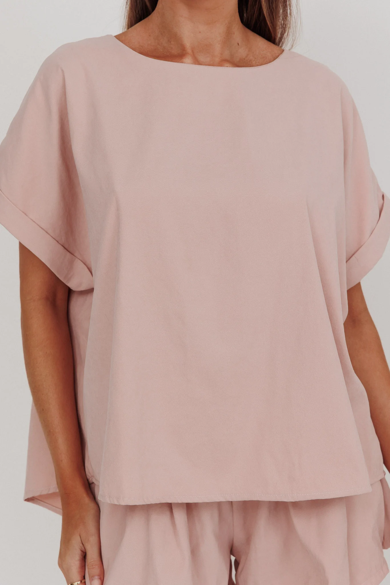 Yuna Pleat Back Boxy Tee Blush - Image 5