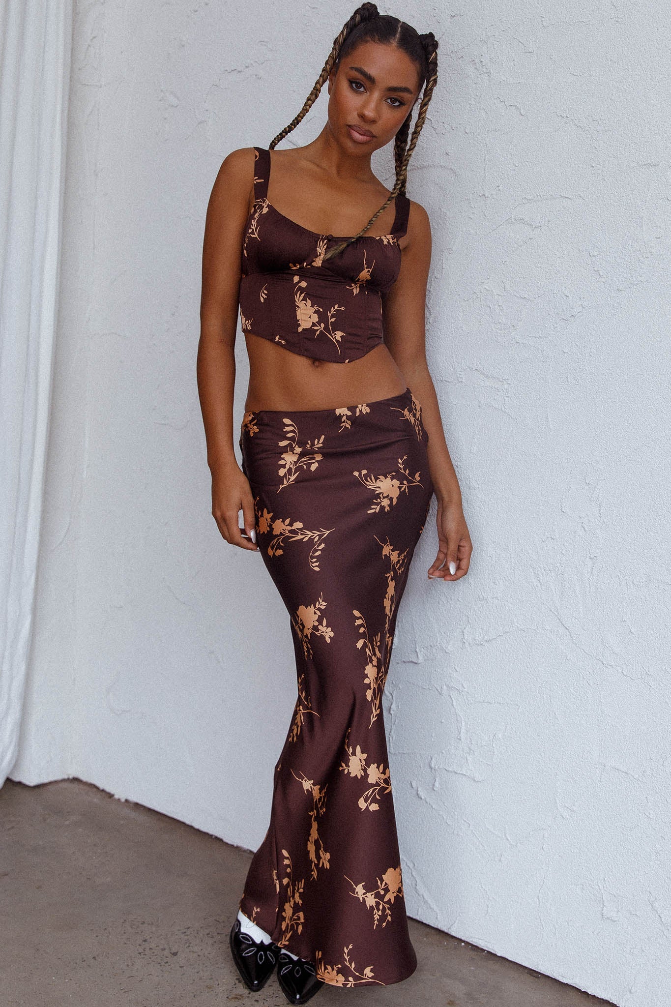 Zerah Crop Top Floral Brown - Image 5